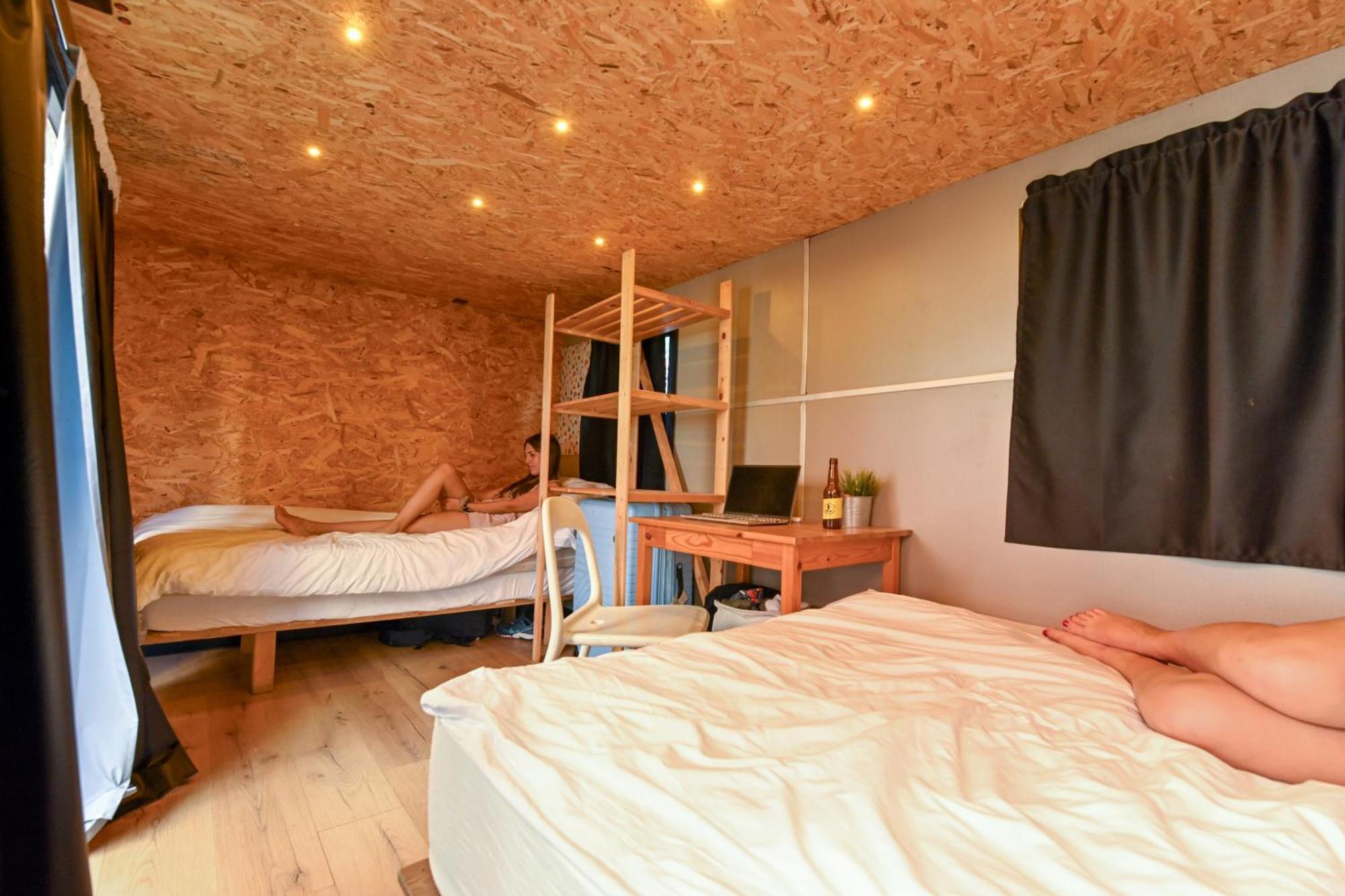 Caravan Hostel Tel Aviv By Roger Age 18-45 Esterno foto