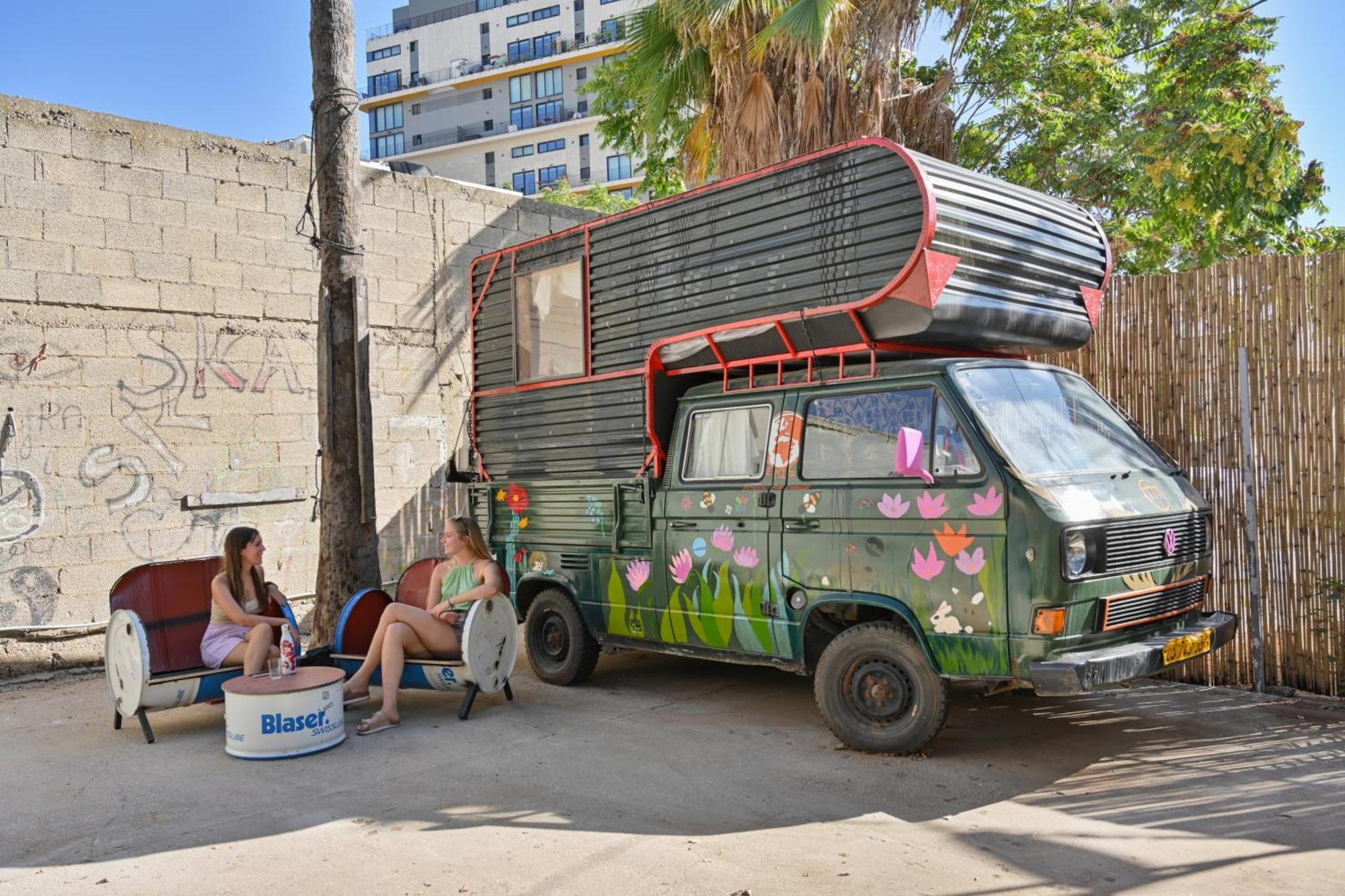 Caravan Hostel Tel Aviv By Roger Age 18-45 Esterno foto