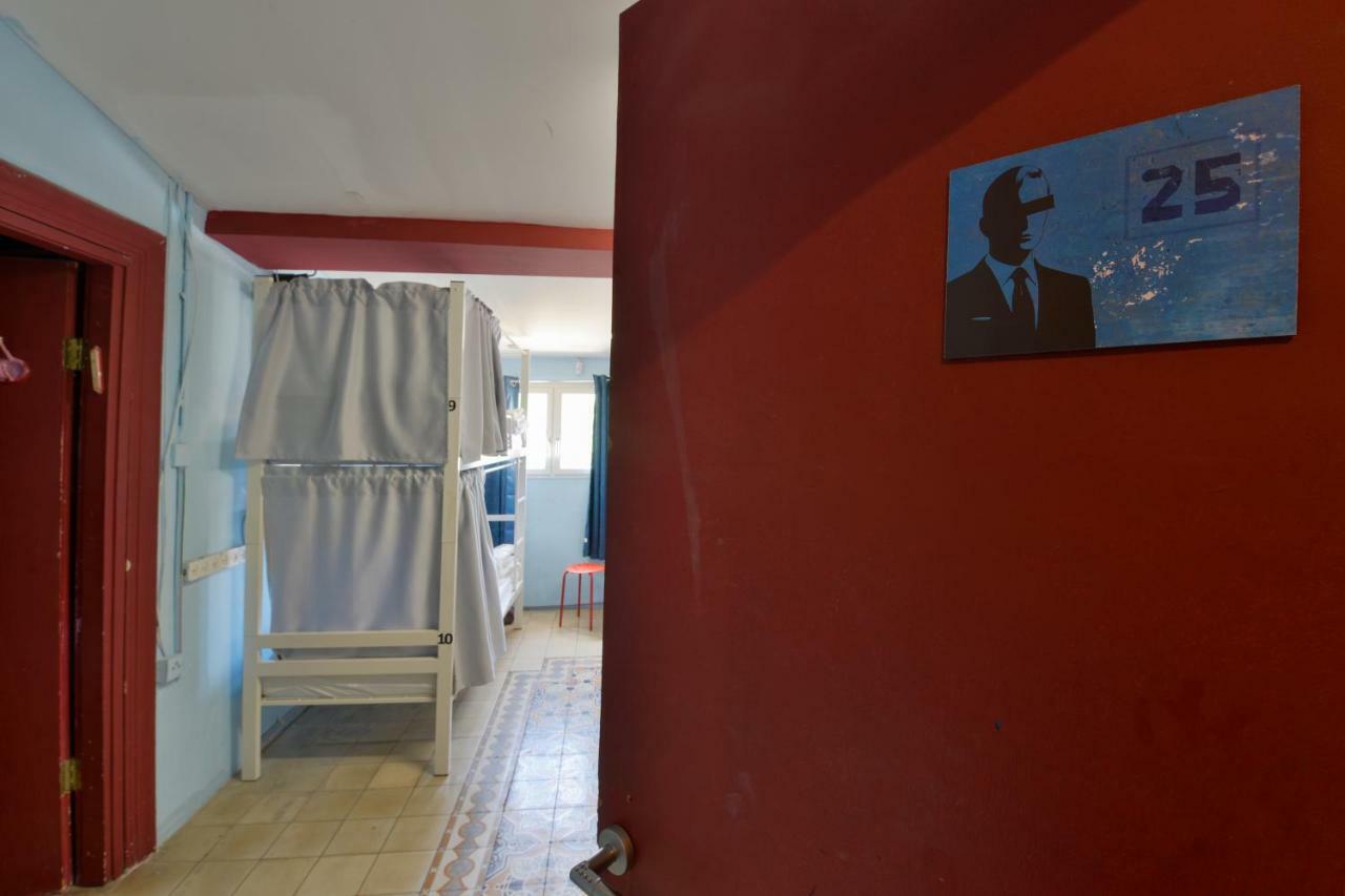 Caravan Hostel Tel Aviv By Roger Age 18-45 Esterno foto
