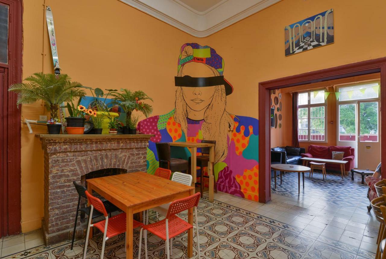 Caravan Hostel Tel Aviv By Roger Age 18-45 Esterno foto